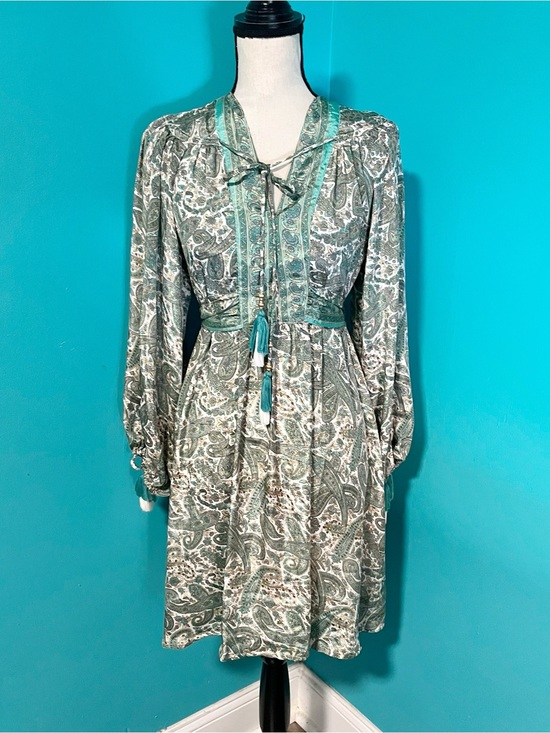 Pahiesa Formentera Dresses & Skirts - Pahiesa Formentera OS Green Print Long Sleeve Tie Back Handmade Silk Dress
